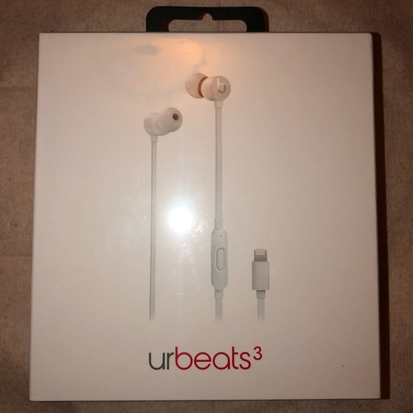 BEATS EAR PHONES *BRAND NEW☺️ - Picture 1 of 4